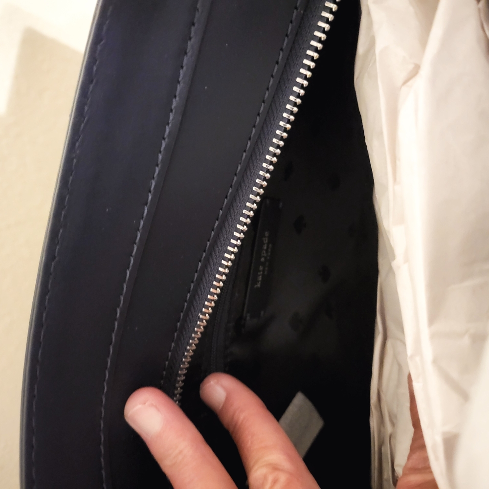 Kate Spade Navy and White Striped Leather Tote Bag NWT - Picture 4 of 4